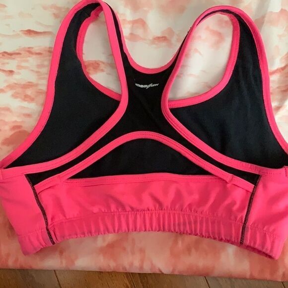 Medium Sports Bra  - Picture 2 of 4